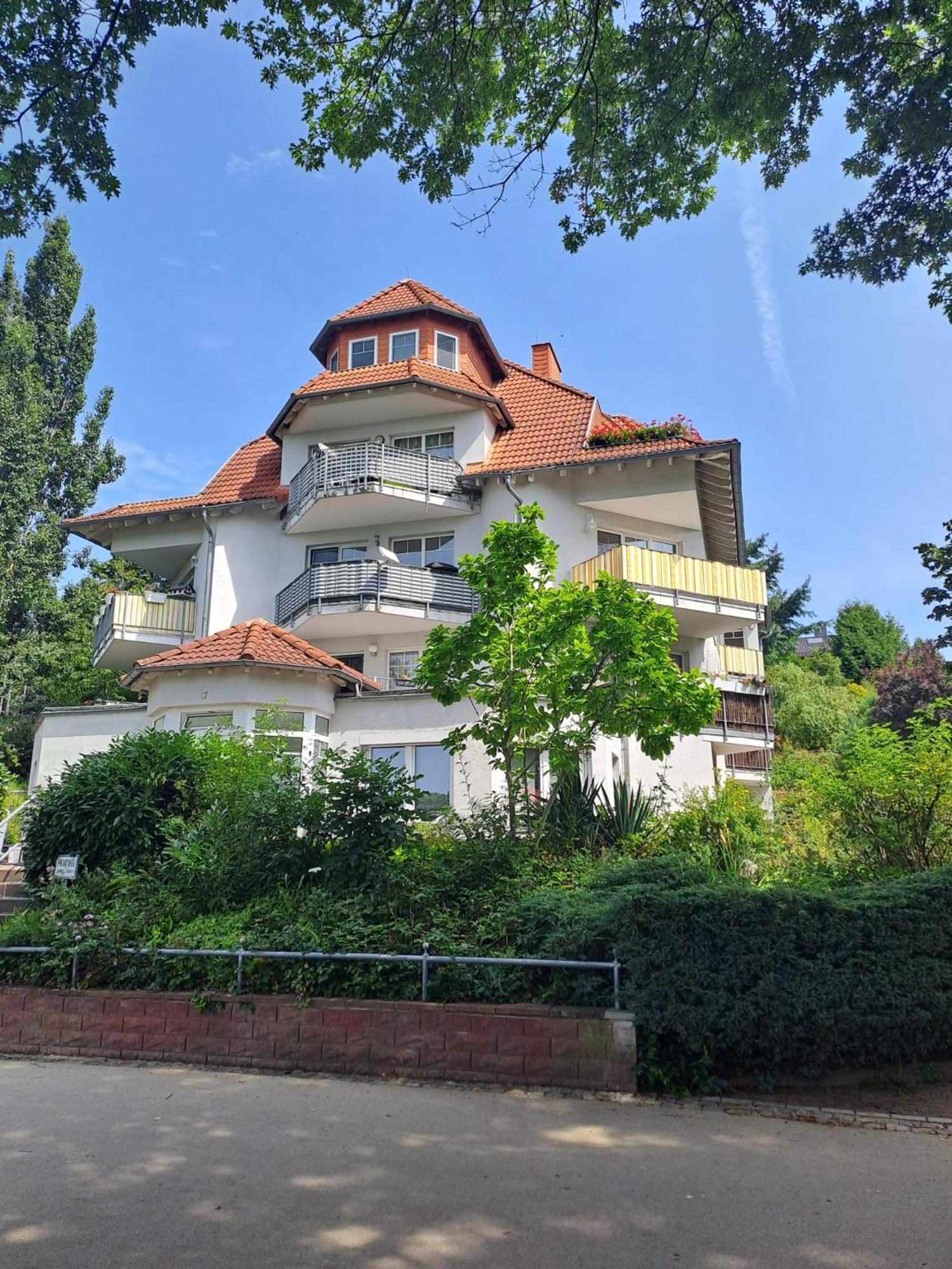Seeblick Apartment *